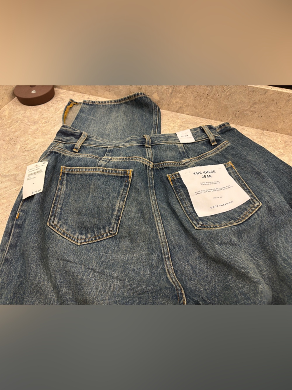Good American Khloe Jeans - Picture 9 of 10